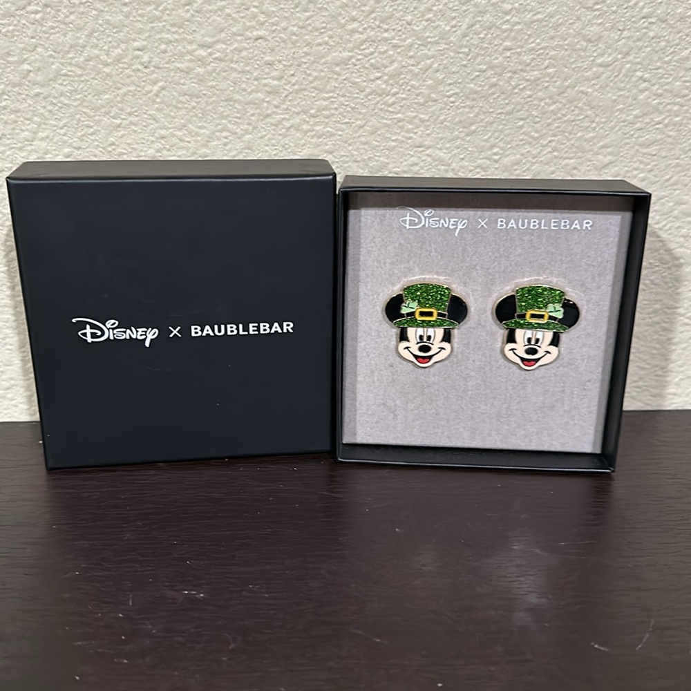 NWT Disney | BaubleBar Leprechaun Mickey Mouse earrings